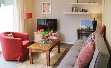 Beautiful apartment in Gelbensande 2