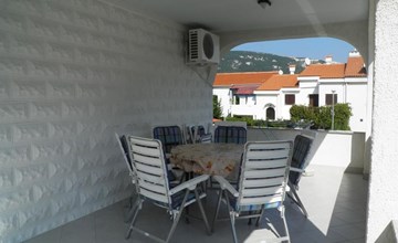 Appartement in Baška mit Eigener Terrasse 2