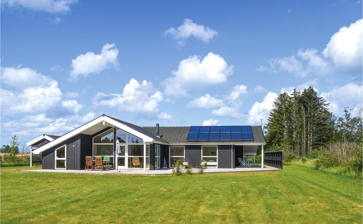 Awesome home in Jerup with sauna 1