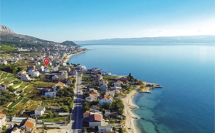 Nice apartment in Podstrana with house sea view 1