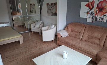 Private Ferienwohnung in Nordenham, großer Balkon 3
