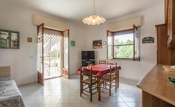 4 bedroom awesome home in Modica 3