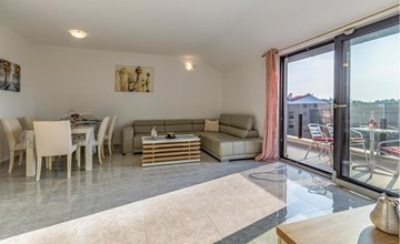 3 bedroom stunning apartment in Medulin 3