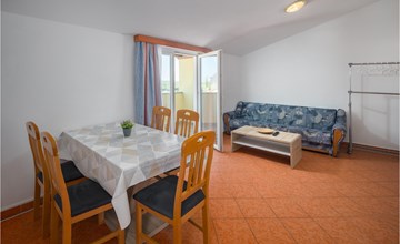 Lovely apartment in Porec with WiFi 2