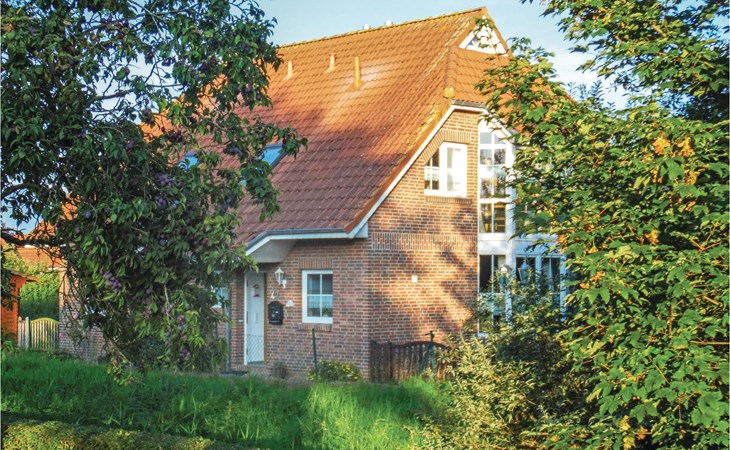 Beautiful home in Wurster Nordseeküste 1