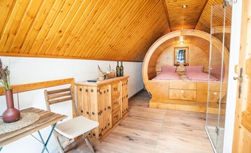 Weinfass-Chalet für 4 in Grub an der March 2