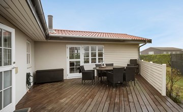 Nice home in Nyborg with kitchen 2