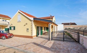 Cozy apartment in Vodice 3