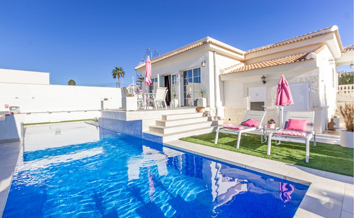 3 bedroom cozy home in Rojales 1