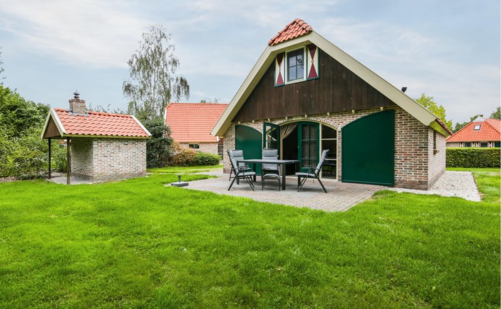 3 bedroom gorgeous home in IJhorst 1