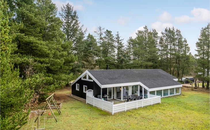 Awesome home in Nørre Nebel with sauna 1