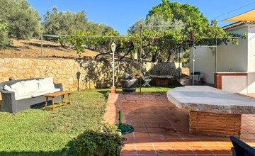 Stunning home in Periana with private swimming pool, can be inside or outside 3