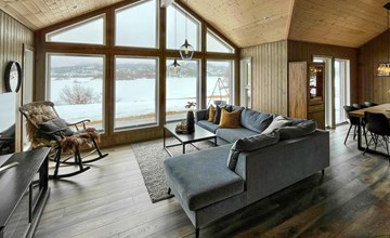 Gorgeous home in Evje with lake view 3