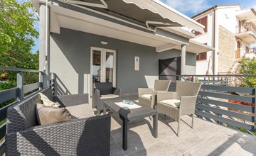 Cozy apartment in Sveti Filip i Jakov 2