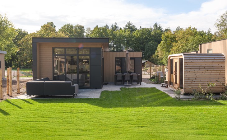 Essenburgh met Hottub & Sauna | 6 personen 1