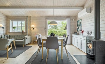 Gorgeous home in Asnæs with kitchen 3
