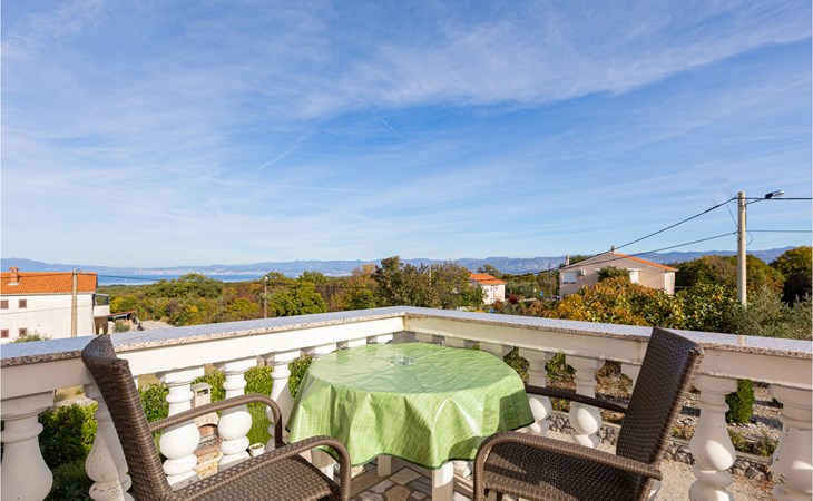 Nice apartment in Rasopasno with WiFi 1