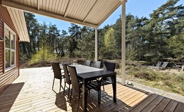 3 bedroom beautiful home in Aakirkeby 2