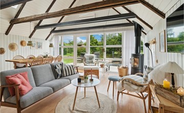 2 bedroom beautiful home in Glesborg 2