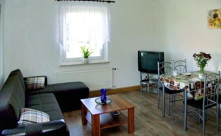 Schöne Ferienwohnung mit Garten und Grill 1