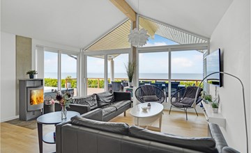 Nice home in Strøby with WiFi 3