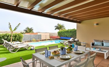 Par 4 Villa 9 met zwembad Salobre 2