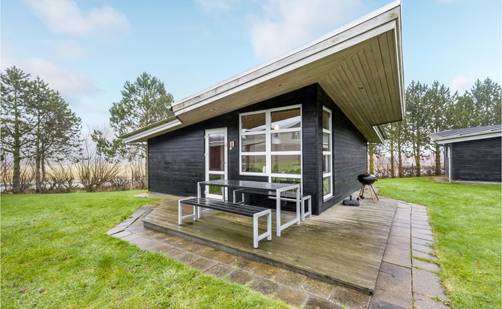 Awesome home in Roslev with 2 Bedrooms 1