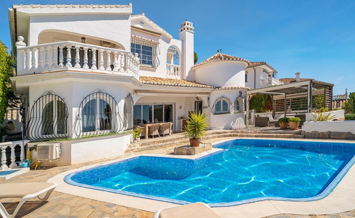 4 bedroom amazing home in Mijas 1