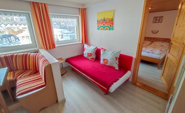 Elisabeth (SOE350) 3