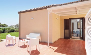 Nice home in Marina di Modica with WiFi 2