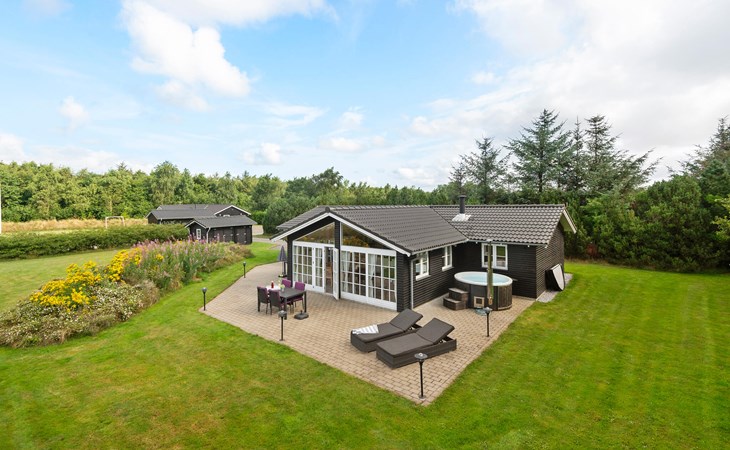 Nice home in Hemmet with sauna 1