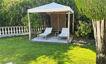 Villa mit privatem Pool und Fitnessraum 3