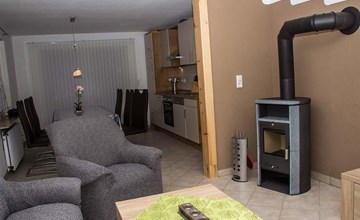 Tinis Huus ant Siel 3