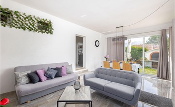 Cozy home in Dugopolje 3