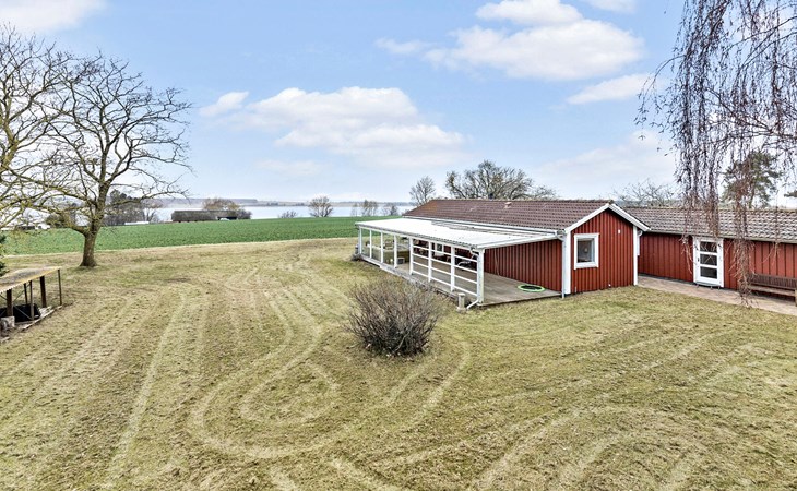 3 bedroom cozy home in Skibby 1