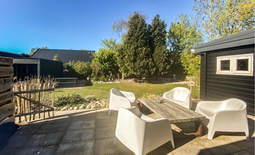 Awesome home in Lauwersoog 2
