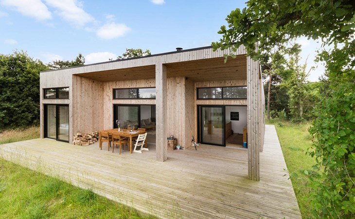 3 bedroom pet friendly home in Glesborg 1