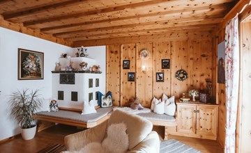 Wiedhölzl (BMG141) 2