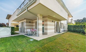 Nice apartment in Puegnago sul Garda 2