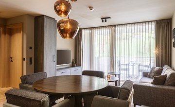 Superior mit 1 Schlafzimmeer 2