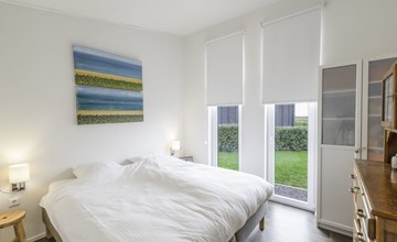 4-person bungalow in Wemeldinge - Water Resort Oosterschelde 3