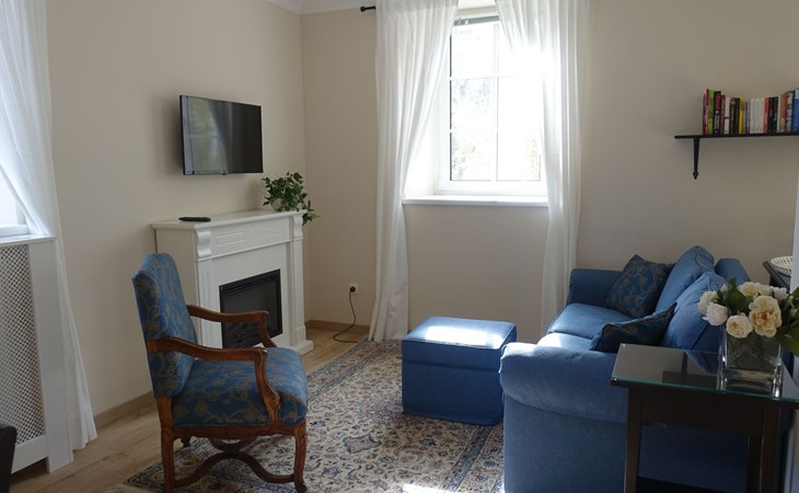 Landgut mit Terrasse 1