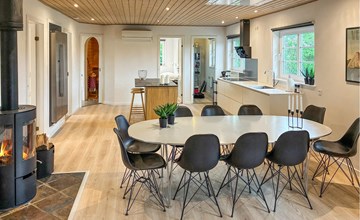 Beautiful home in Børkop with sauna 2