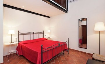 Apartment mit offenem Schlafboden und Garten 3