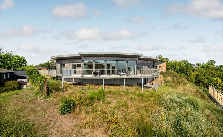 4 bedroom nice home in Ebeltoft 1