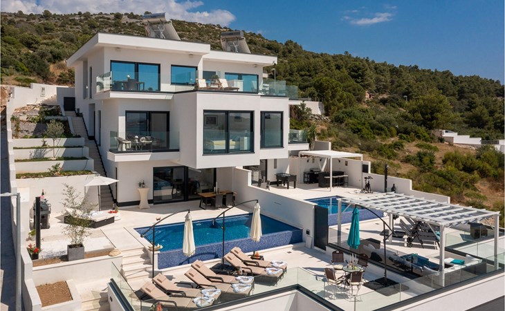 Villa Paradise View 1