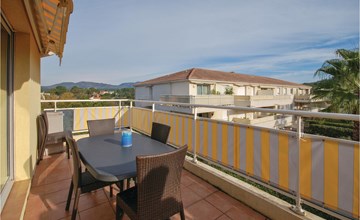 Gorgeous apartment in Saint Raphael 3