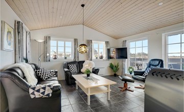 Cozy home in Skjern with sauna 2