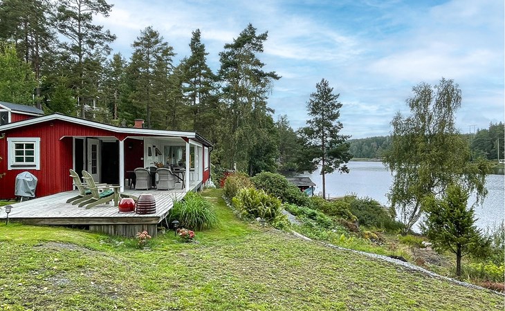 Beautiful home in Säffle with lake view 1