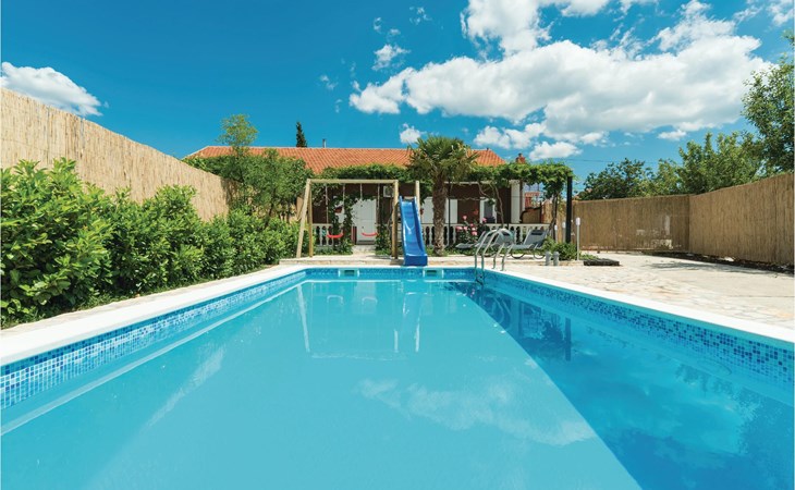 Awesome home in Sibenik with WiFi 1